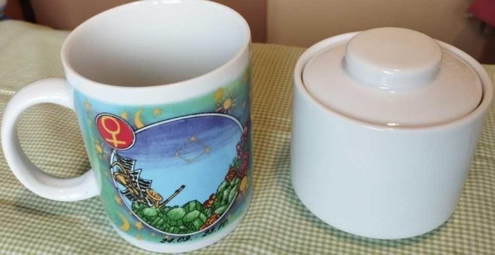 Красиви порцеланови чаши със зодии-кафе и чай