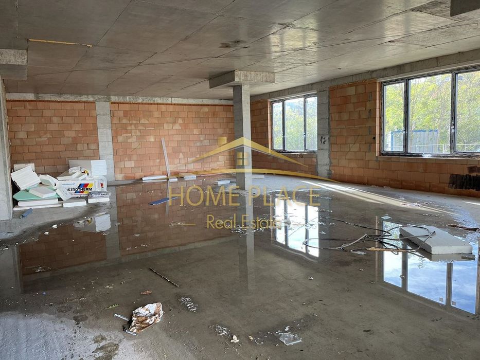 Продава се Магазин в Варна, Младост 2 - 257 кв.м за 1751 €/кв.м - Снимка #2