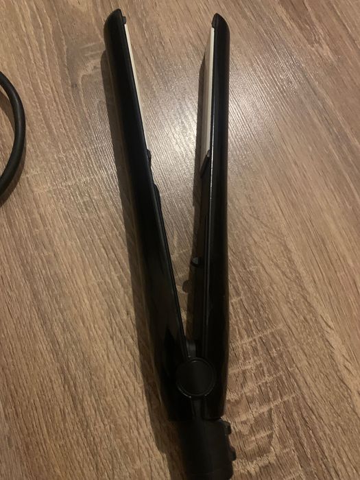 Преса за коса с йонна технология Philips