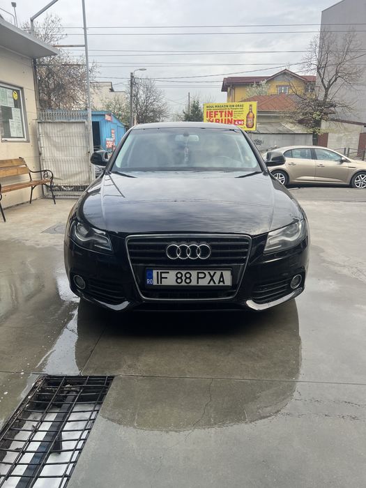 Audi A4 Limuzina/ Audi A4 B8 / 2.0 TDI / 200 CP / Manuala