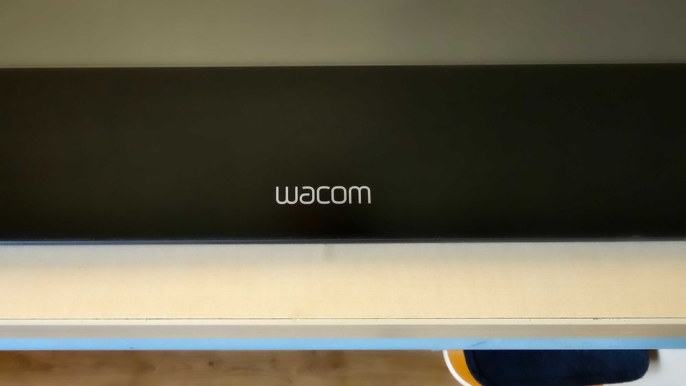 Планшет Wacom Cintiq 27QHD