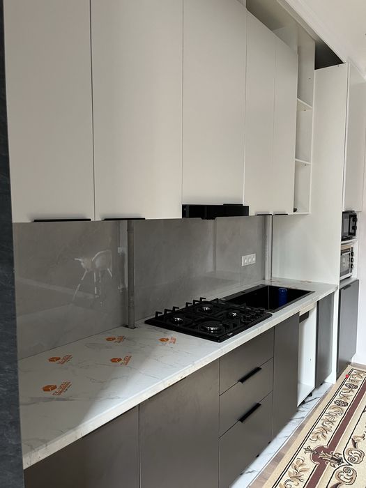 Жаңа кухонный , прихожка сатылады