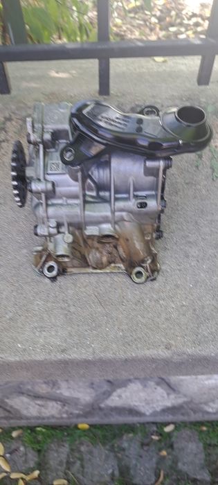 Маслена помпа F30,F31