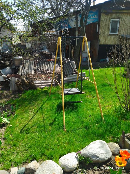 Качеля как для детей в сад на дачу