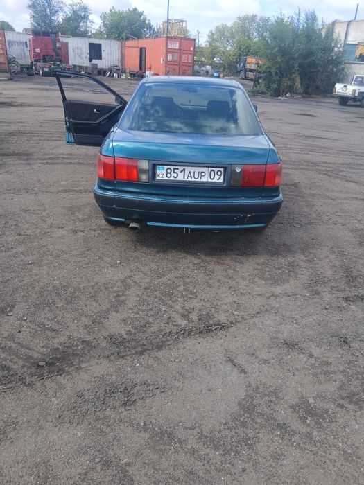 Ауди 80 б4 1992 года