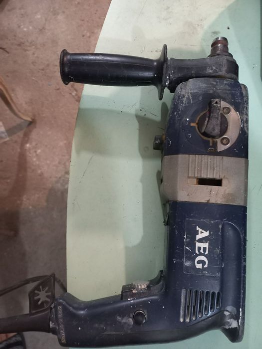 Продаются недорого электроинструменты