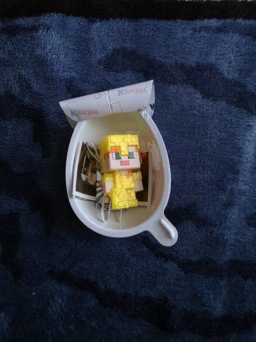 Kinder joy серия по игре майнкрафт