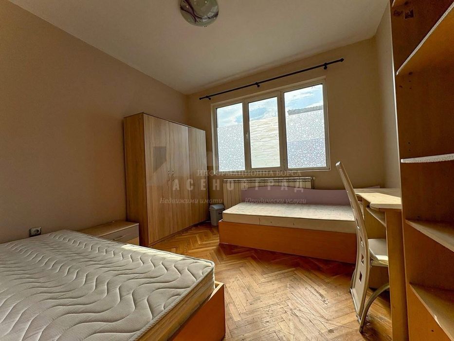 Продава се Тристаен апартамент в Асеновград - 100 кв.м за 1148 €/кв.м - Снимка #3