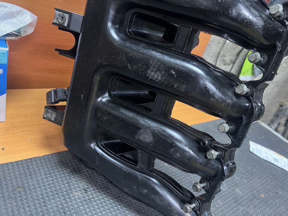 Всмукателен колектор БМВ м57