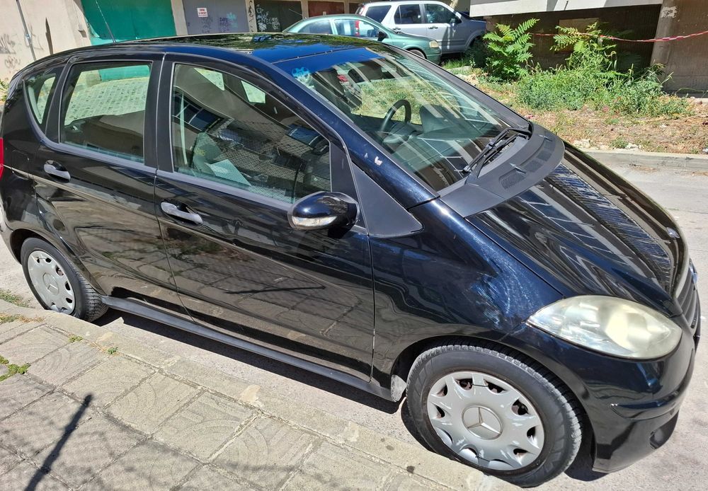 Продавам Mercedes-Benz A 180