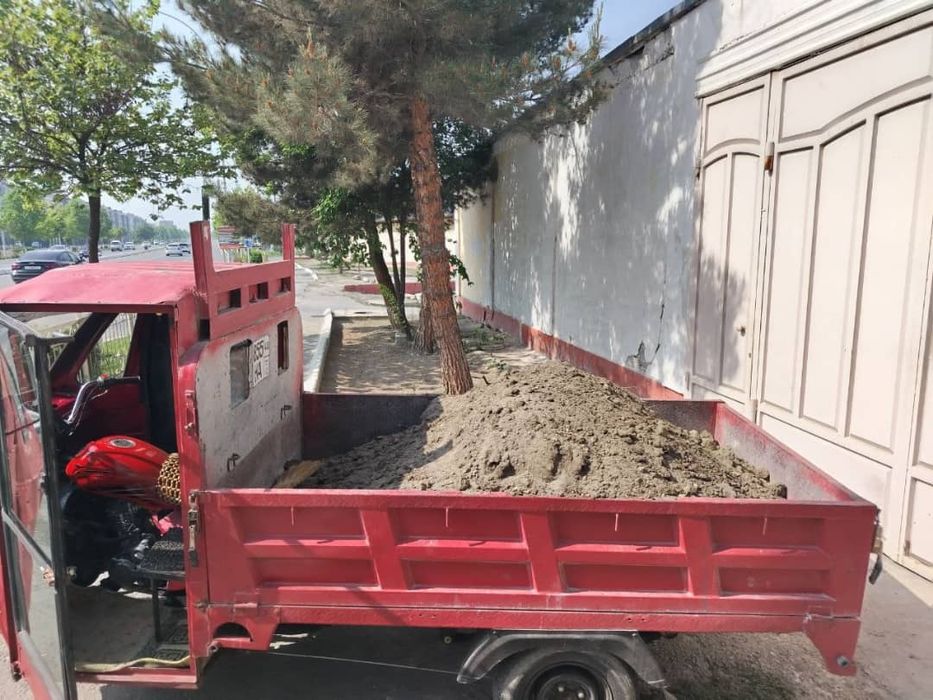 Moto sotiladi srochno