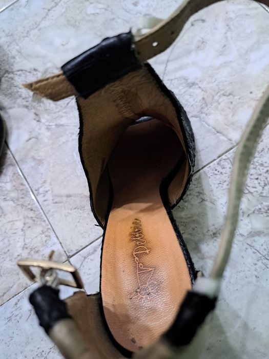 Обувки на дебел ток