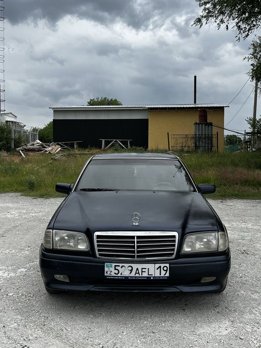 Продаю авто Мерседес