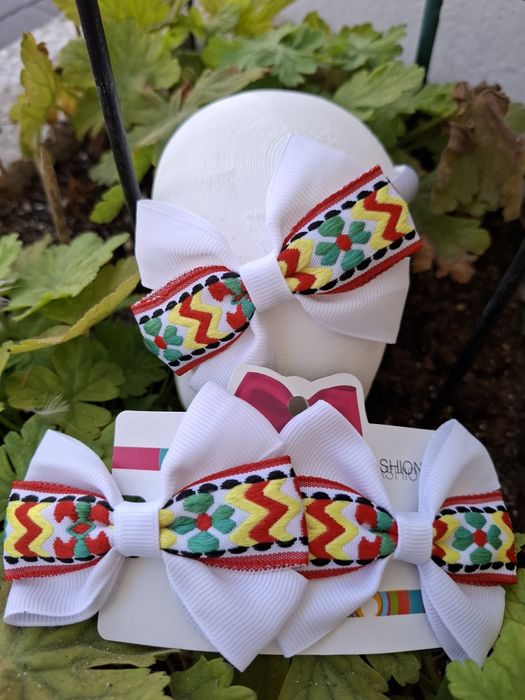 Аксесоари за коса с български шевици