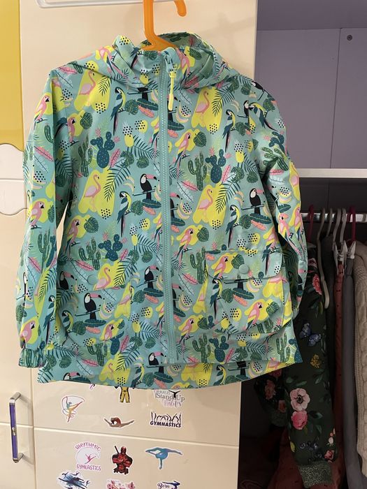 Теплая одежда на девочку