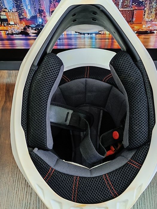 Мото шлем от Американского бренда EVS