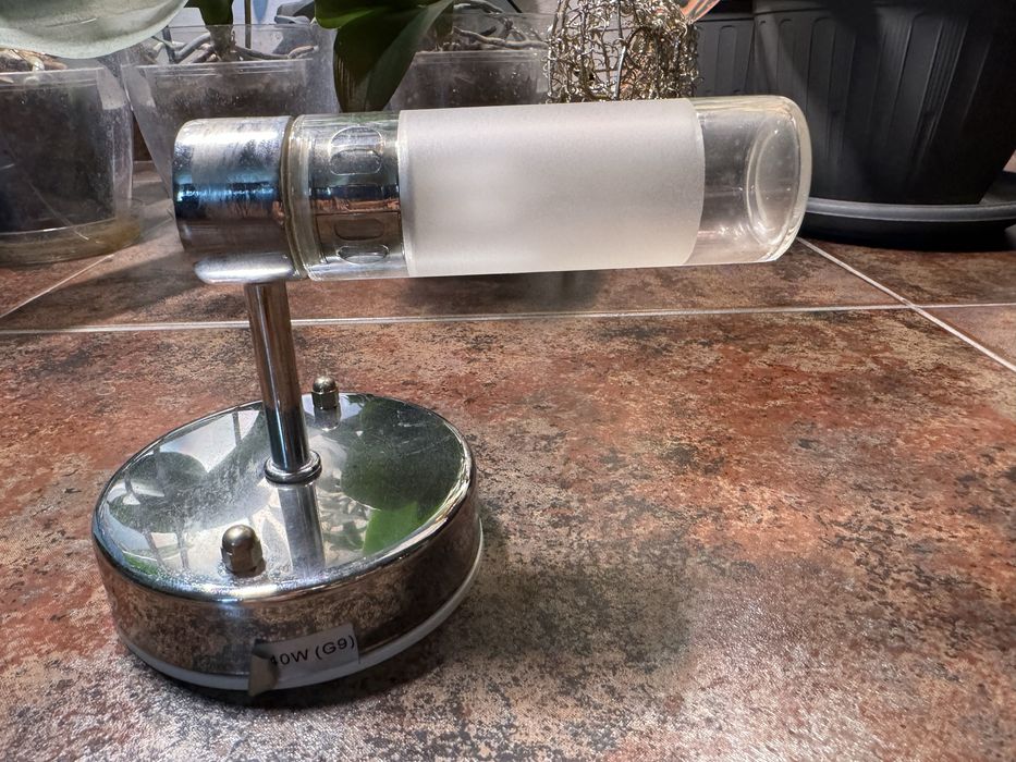 Влагоустойчива матирана лампа (цокъл G9)