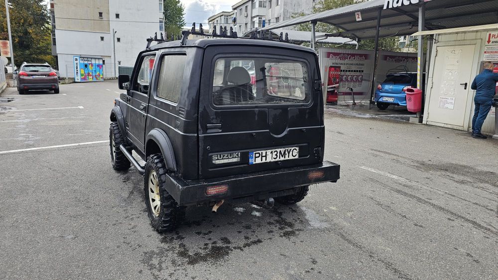 Suzuki Samurai 1.3 Benzină Troliu 4 locuri Led Bar