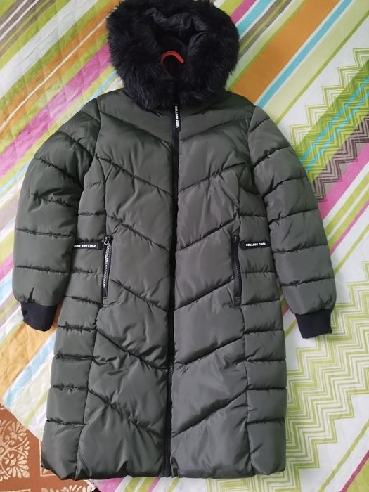 Продам зимнюю куртку