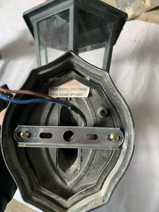 Фонарь уличный настенный