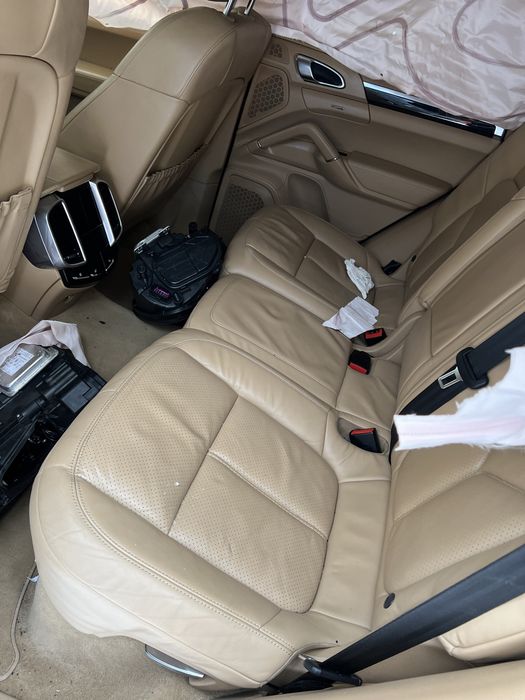 Dezmembrez porsche cayenne 2014 , Cod motor CRC