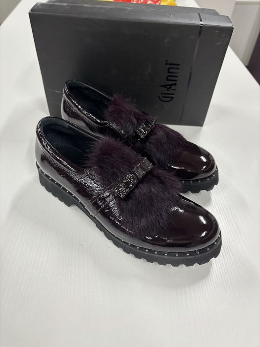 Чисто нови лоуфъри Gianni
