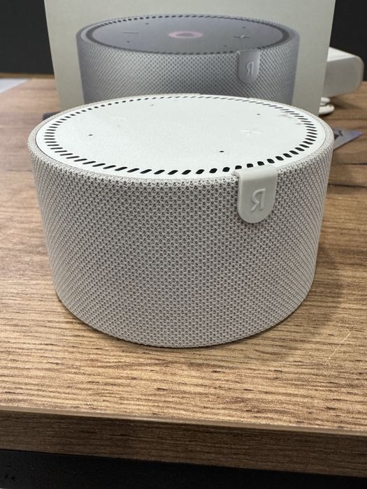 Продам Яндекс станцию мини