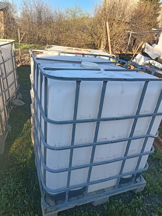 Бачок, емкость 1000 л.