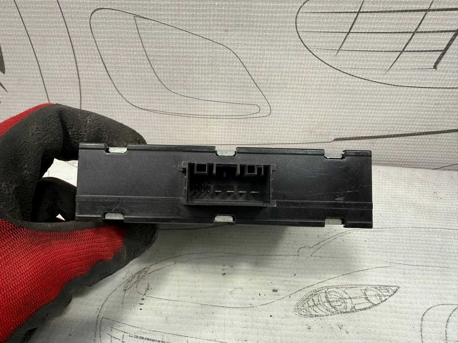 Convertor de tensiune / Modul DC-DC 12V DCDC BMW Seria 3 E90 E91 COD: 61429127088 2008 / [2005-2012] / (5B2)