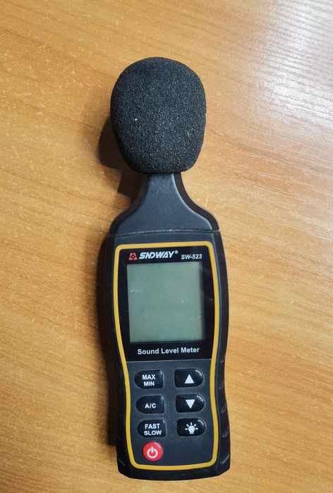 Тестер Шумомер SW523