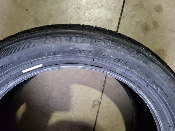 215/50/18 BRIDGESTONE 2бр
