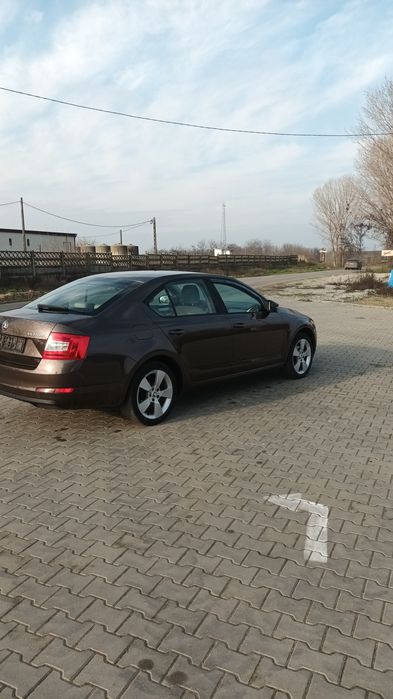 Se vinde Skoda Octavia 3