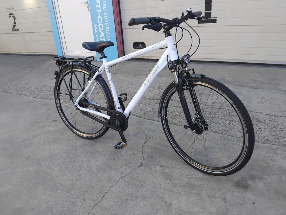 Vând bicicleta din aluminiu pentru bărbați