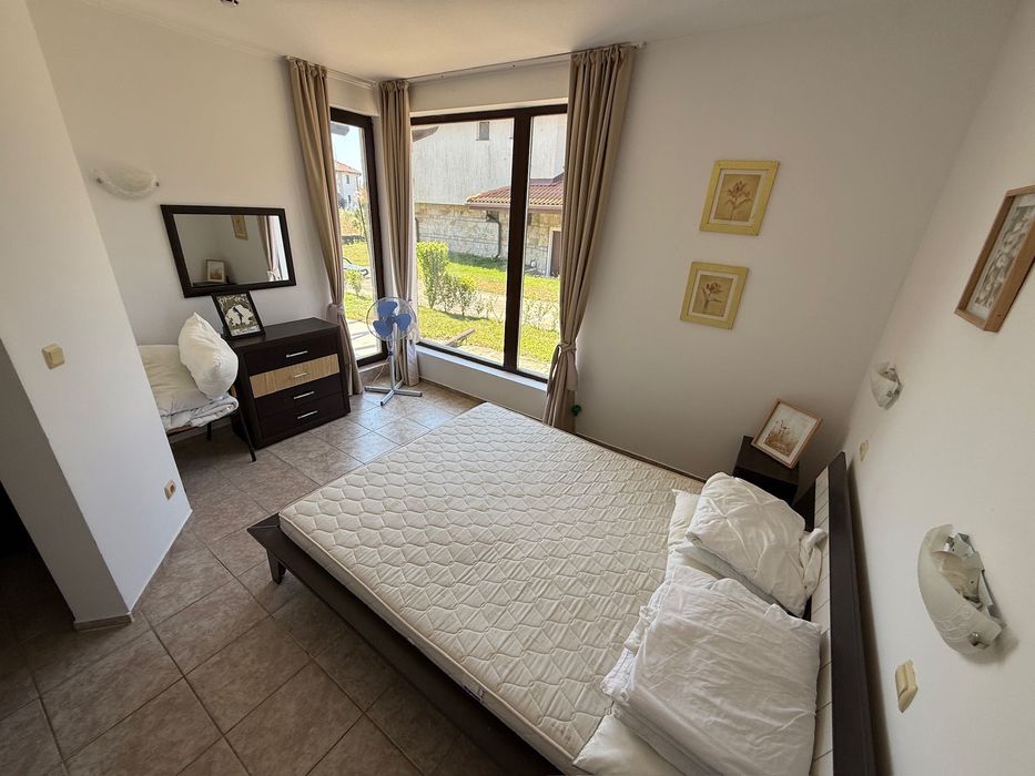 Продава се Къща в с. Кошарица, Област Бургас - 225 кв.м за 796 €/кв.м - Снимка #16