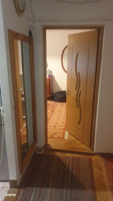 Apartament 3 camere, zona Titulescu-Centru.