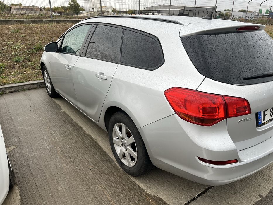 OPEL Astra 2012 — imagine 4