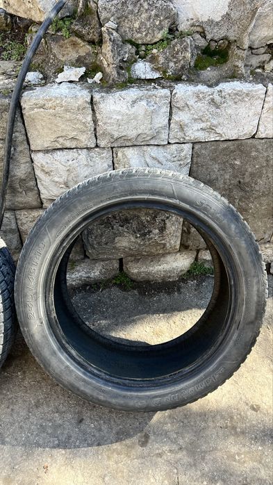 Зимни Гуми 245/45/R18