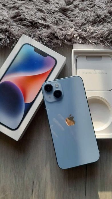 Продам Iphone 14