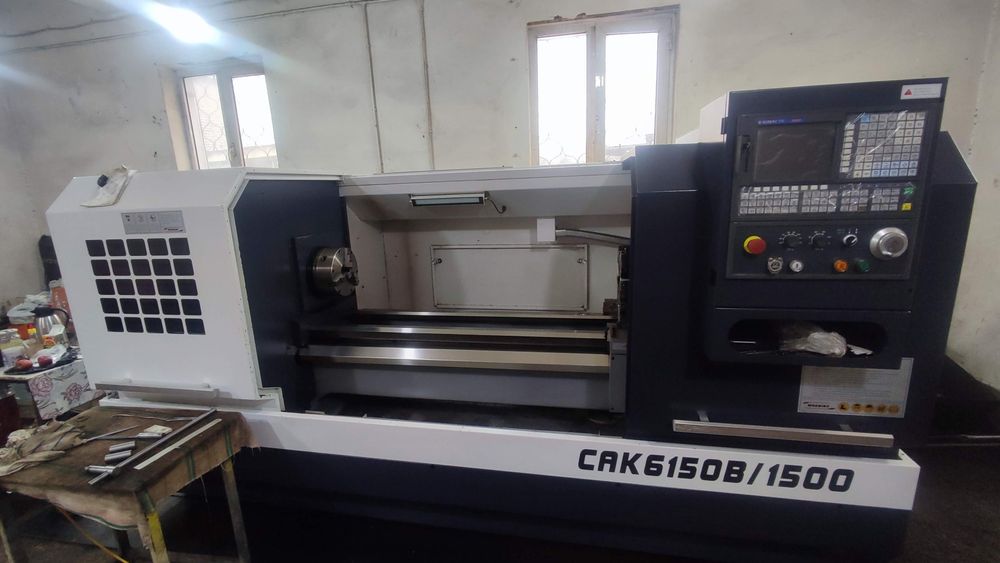 Продается токарный станок с ЧПУ