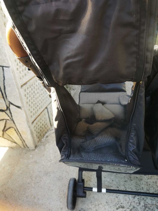 Количка за близнаци и породени деца