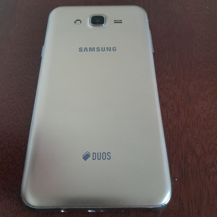 Samsung galaxy J7