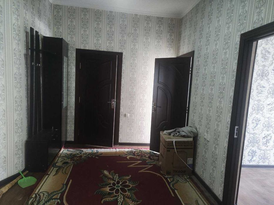 Ko`p qavatli uydagi xonadon