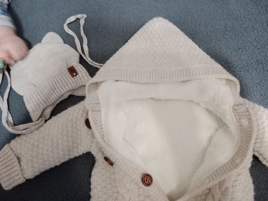 Продам детские вещи