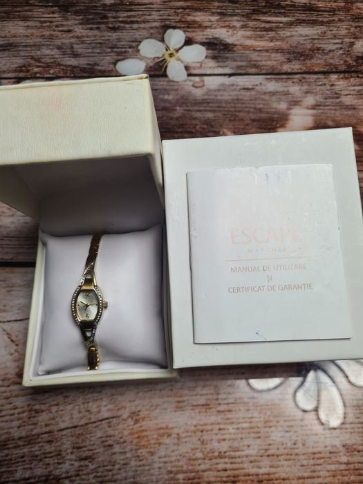 Vand ceas dama ESCAPE