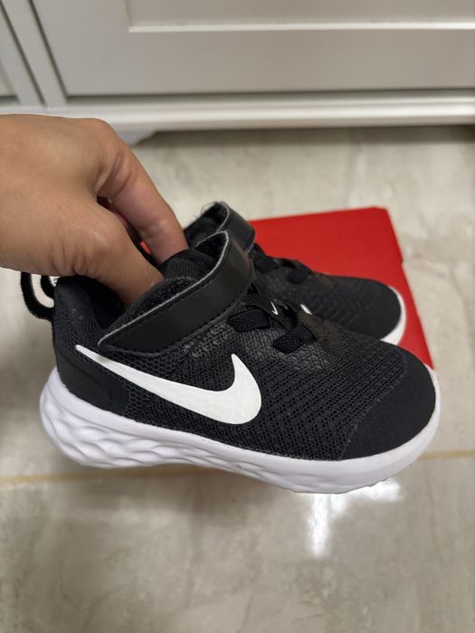 Маратонки - 20,21 размер new balance, nike, adidas, mango