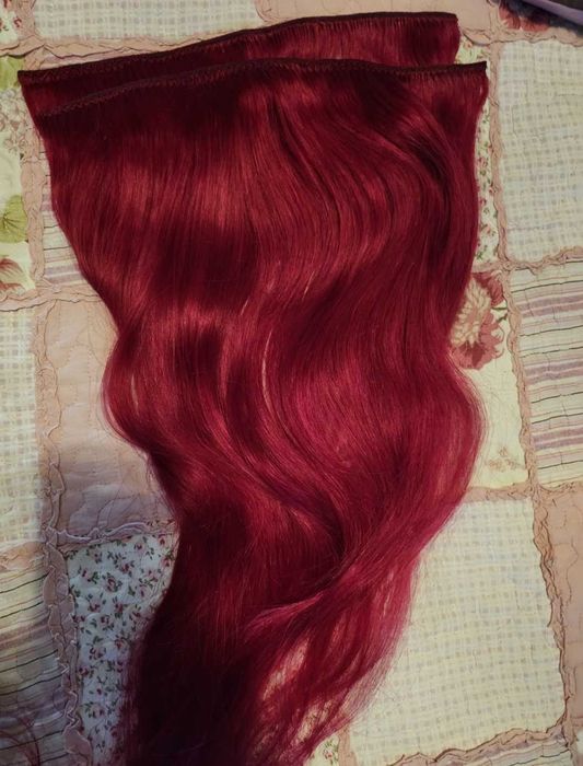 Естествена коса на треса.Дълга 60 см.