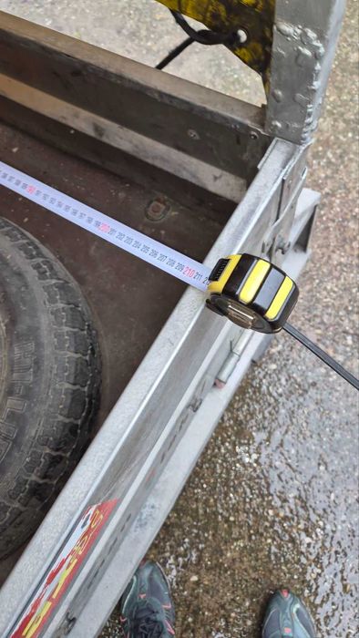 Ремарке за лек автомобил.