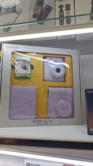 Подарочные Instax mini 12 kit( доставка по городу есть )
