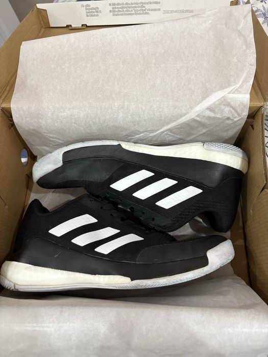 кроссовки adidas