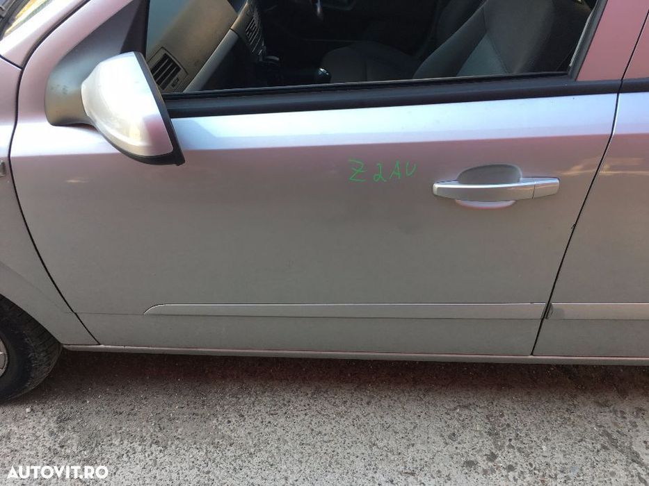 Portiera / Usa Stanga Dreapta Fata Spate Opel Astra H 2005-2010 cod culoare Z2AU